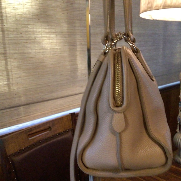 COACH / NOLITA SATCHEL - Picture 4 of 10